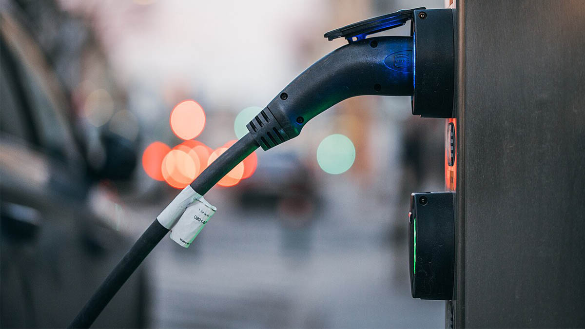 شرح IEC 62196-3 وIEC 62893-4-2: ما تثبته الشهادات حقًا